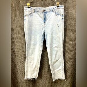 Matilda Jane Good Hart High Rise Stovepipe Distressed Jeans Size 12